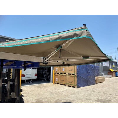2.7m 30 Second Wing Awning Passenger Side (Large)