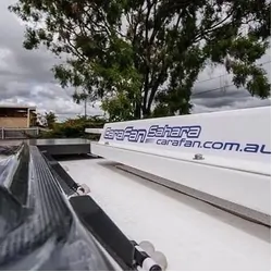 Carafan Sahara White Caravan Pressurise Distributor