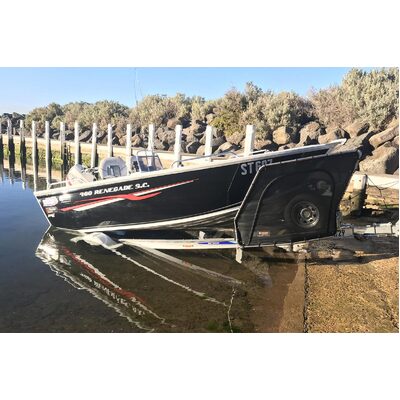 D-Flector Boat Stone Guard D450- For 4.2 To 5.5m Boats