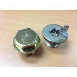 Front Diff Drain Plug to suit Toyota