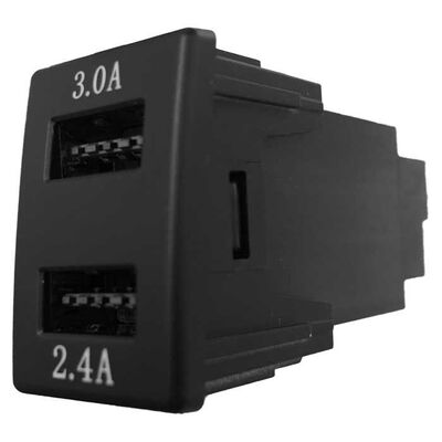 Holden/Isuzu Usb Port3.0/2.4A 2012-2016; Hole Size 28.2X17.3 33.3X22.7Mm Blue Led
