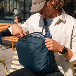 PACSAFE Pacsafe V Commuter Backpack S25 - 16" Ocean