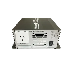 Pure sine wave inverter Pro Series Voltech 24V (700W)