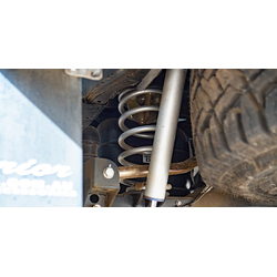 Superior X-Track Australia Wide Legal Wide Track, 35 Inch Tyres, 3.56t GVM Suitable For Toyota Hilux Revo 2015 on(SR/SR5 Dual Cab) - SUP-REVOXTRACK-KI