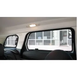 Land Rover Range Rover Evoque 1st Generation Car Rear Window Shades (L538; 2010-2018)*