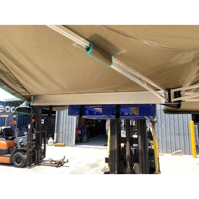 2.7m 30 Second Wing Awning Passenger Side (Large)