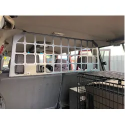 Light Cargo & Pet Barrier to suit Toyota LandCruiser LC80
