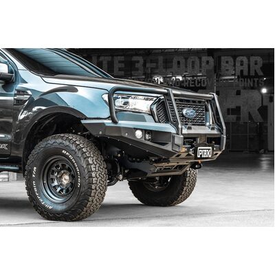 Piak Post Bar To Suit Ford Ranger and Everest With Black Recovery Points and Orange Under Body Protection