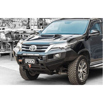 Piak Elite No Loop Bar To Suit Fortuner 2017 With Black Recovery Points and Black Underbody 