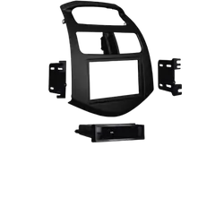 13-Up Holden Barina Spark Fascia (Dd)