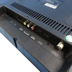 RV Media Evolution Full HD Smart TV/PVR 32"