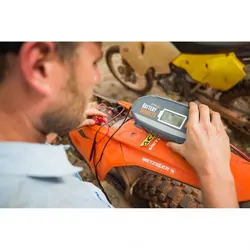 BMPRO/SETEC - Batterycharge7.5 - 12V & 24V 7.5 Amp Battery Charger. BC7.5