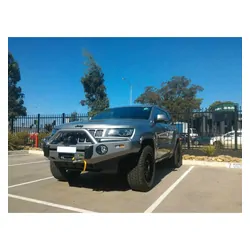 Ironman Deluxe Commercial Bullbar to Suit Jeep Grand Cherokee WK2 Diesel Laredo without Quadra-Lift Suspension