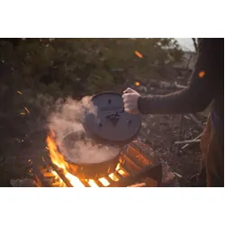 Camp Chef 12" Cast Iron Deluxe Dutch Oven (9 1/3 Quart)