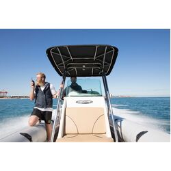 Uniden MHS127 Submersible 5W VHF Marine Handheld Radio that Floats