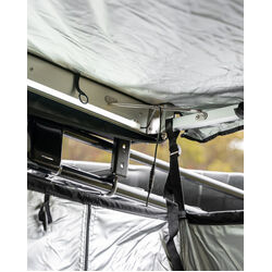 Rugged 4x4 Car Mounted Shower Tent