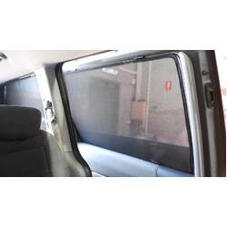 KIA Carnival/Grand Carnival/Sedona/VQ/Carnival Royale | Hyundai Entourage 2nd Generation Car Rear Window Shades (VQ; 2006-2014)*