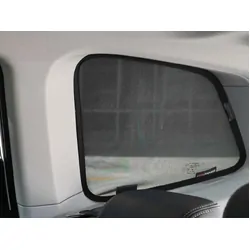 Subaru Forester 4th Generation Rear Windscreen Shade (SJ; 2013-2018)