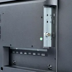 RV Media Full HD LED Smart TV w/ Built In DVD Player 32in