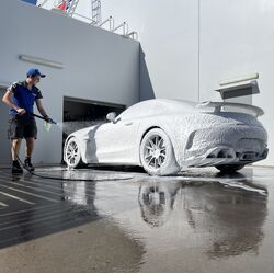 Bowden's Own Snow Job V2 5L