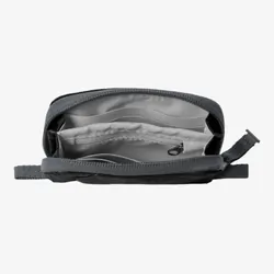 Eagle Creek Stash RFID Zip Wallet Black