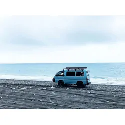 Front runner Mitsubishi Delica L300 High Roof (1986-1999) Slimline II Roof Rack Kit