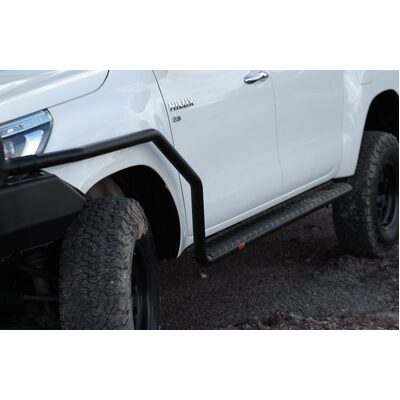 Piak Side Steps Curved Down AL Checker Plate Black To Suit Toyota Hilux 2015+