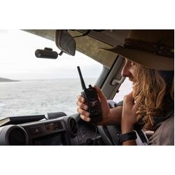 Uniden XTRAK 50-2TP 5 Watt Waterproof Smart UHF Handheld Radio - Tradies Pack