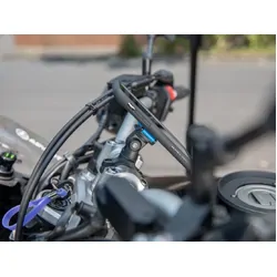 Quad Lock Knuckle Adaptor