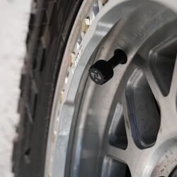 Tuff Terrain Tyre Pressure Monitoring System - 8 Sensor