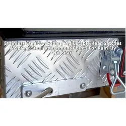 The Bush Company Classic - Clamshell Roof Top Tent