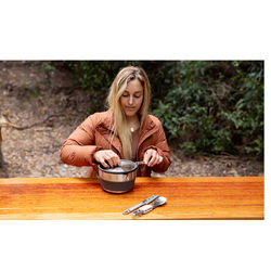 SEA TO SUMMIT Detour Stainless Steel Collapsible Pouring Pot - 1.8L Black