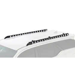 Rhino Rack Pioneer Tradie (1928mm X 1236mm) For Toyota Fortuner Gxl / Crusade 5Dr Suv With Flush Rails 11/15 On