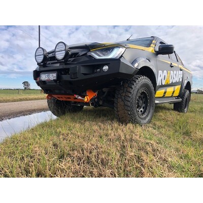 Piak Elite No Loop To Suit Hilux 2020 Onwards With Orange Recovery Points and Orange Underbody Protection