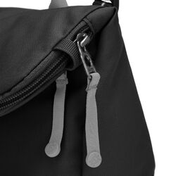 PACSAFE PacsafeGO Saddle Crossbody Jet Black