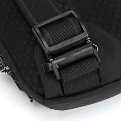 PACSAFE Vibe 150 Sling Pack Jet Black