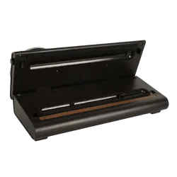 Wildtrak Vacuum Sealer W/Scale 12/240 Volt