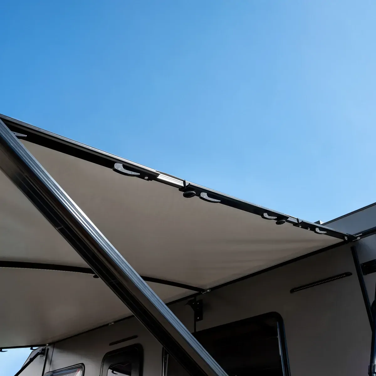Aussie Traveller Anti-Flap Kit Pro + White w/ 1 x Black LED Curved Rafter & Curved Rafter Bag
