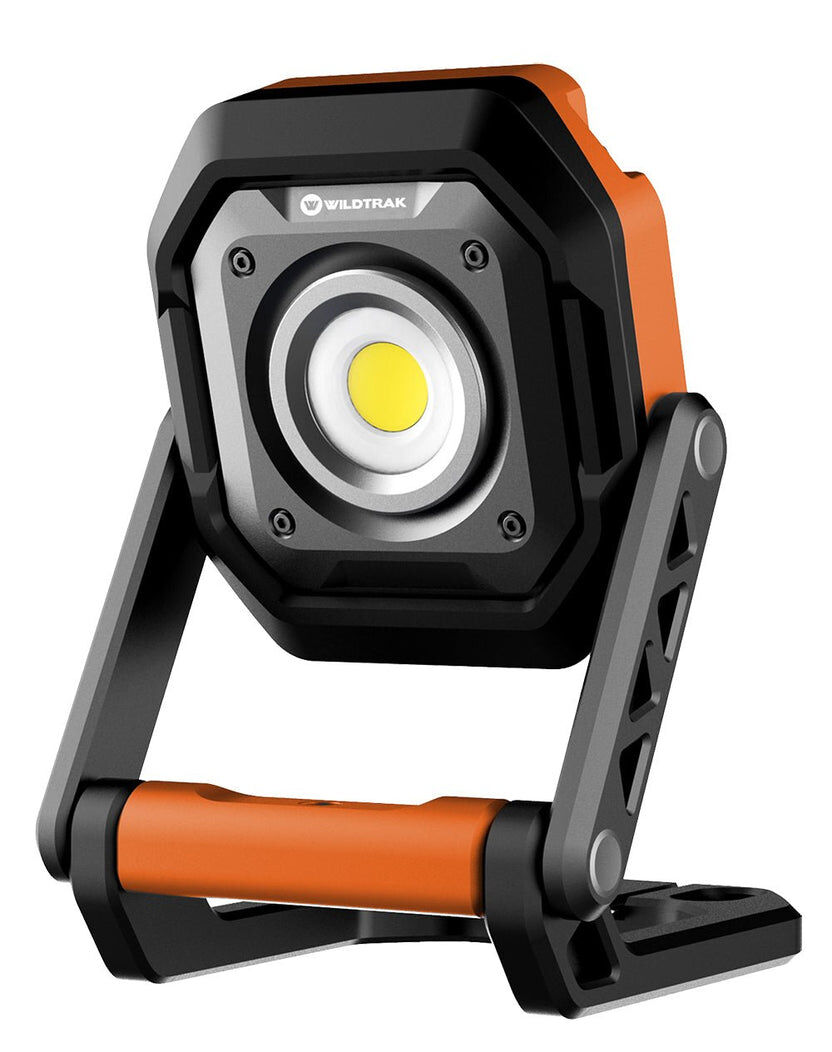 Wildtrak Worklight 2000 4Ah Multi 360D Rechargeable 18x15.5x5.9cm