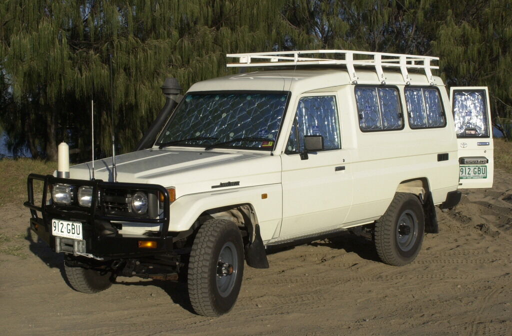 Solar Screen (Dash Shade 150mm) to suit Toyota Prado 120 Series