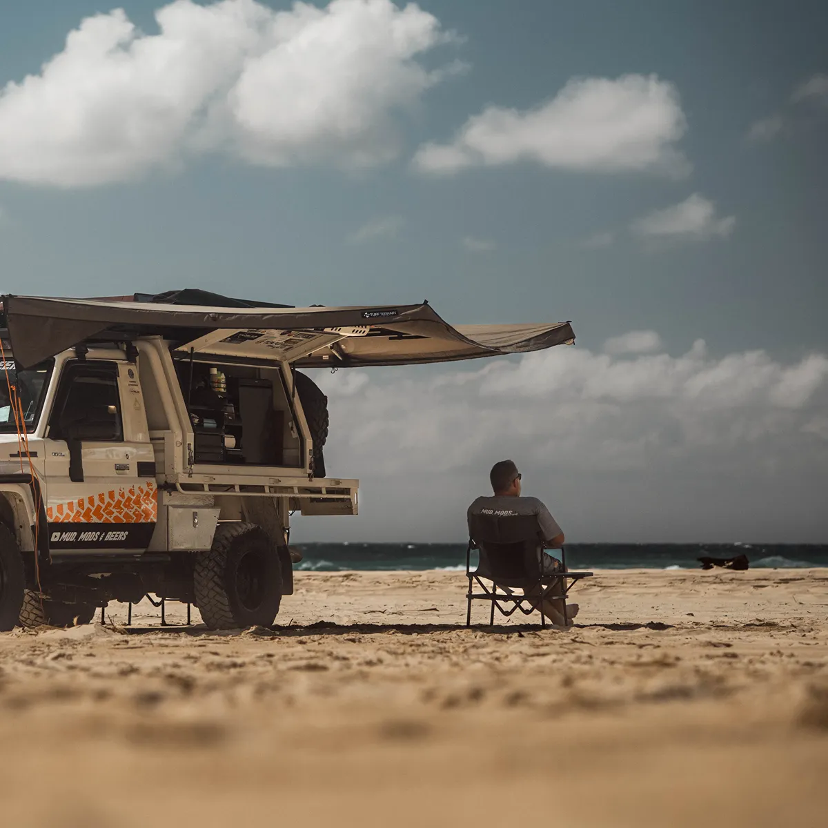 Richard from Mud, Mods and Beers with the 79 Series LandCruiser