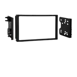 06-11 Holden Barina Fascia (Dd)