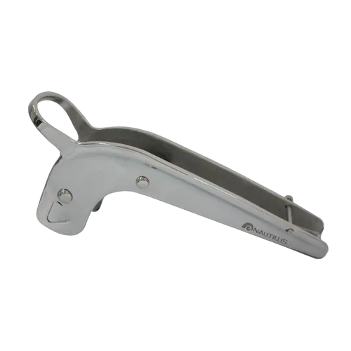 Marine Town - Bow Roller Capture Type - Nautilus Manta Cast Stainless Steel