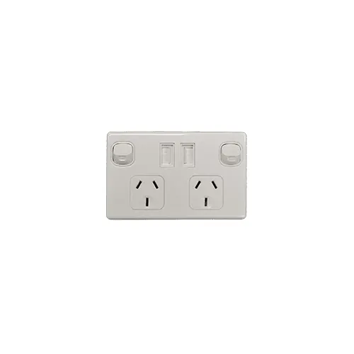 NCE Dual Pole Power-Point w/ USB Charger White