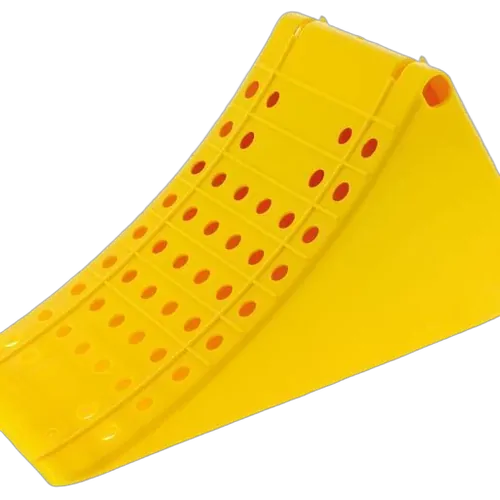Hulk 4x4 Wheel Chock Plastic 40,000kg L470 x W200 x H230mm
