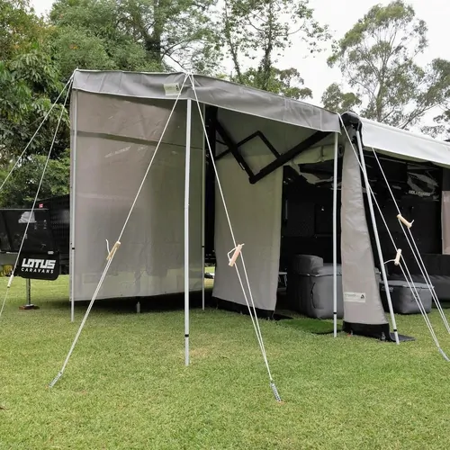 Xtend Porch Side Reversible Shade Wall