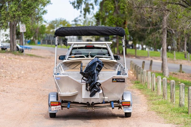 Tried & Tested – How to install an Ocean South 4 Bow Bimini